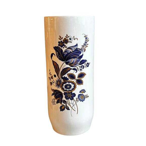 Vintage porcelain cylinder vase cobalt blue floral gold highlights hobbyist - Picture 9 of 10